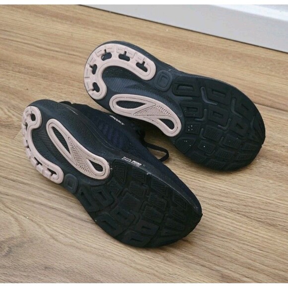 Brooks Adrenaline GTS 24 Black Running Shoes Sneakers Womens Size 8 Medium - Picture 10 of 14